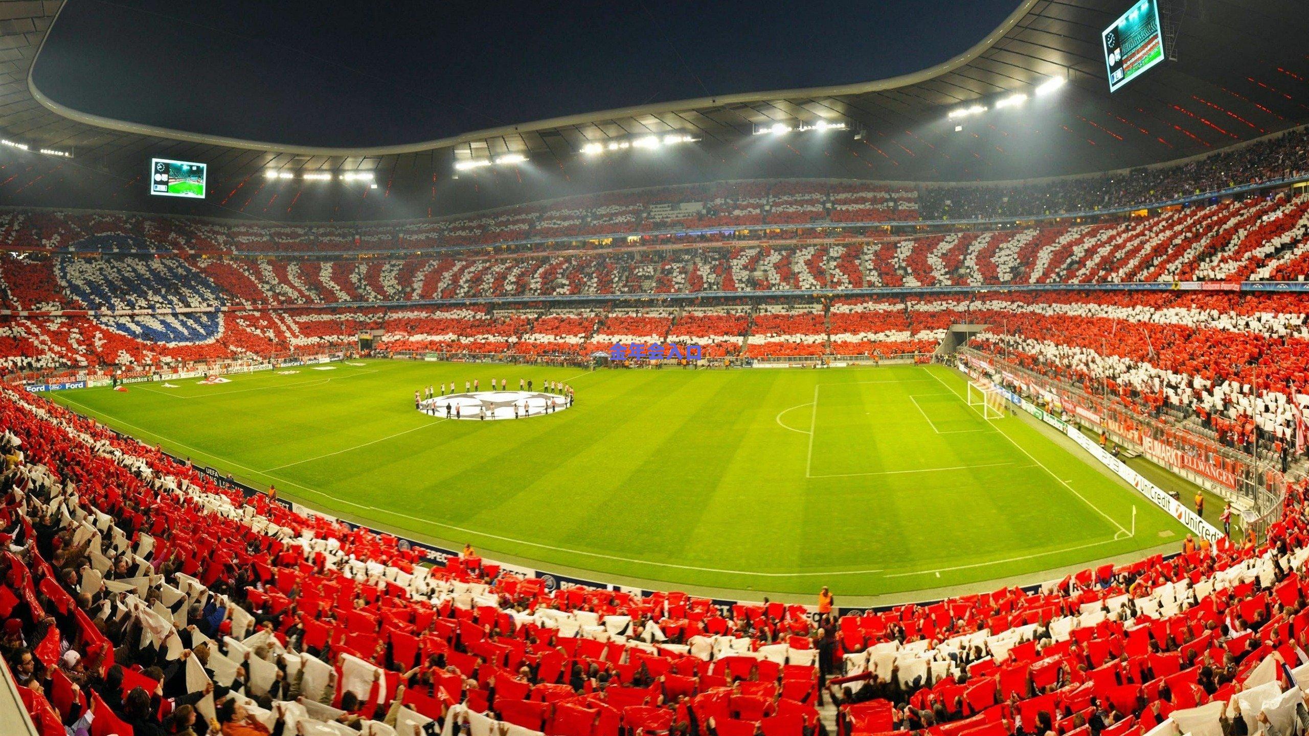 巨星效应席卷足坛！迈阿密国际两周狂揽800万粉丝，巴黎圣日耳曼遭遇掉粉危机